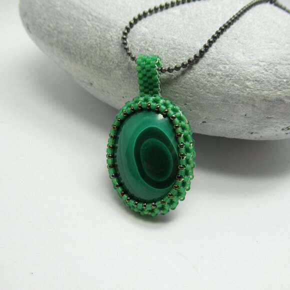 Malachite Cabochon pendant - Picture 3 of 12